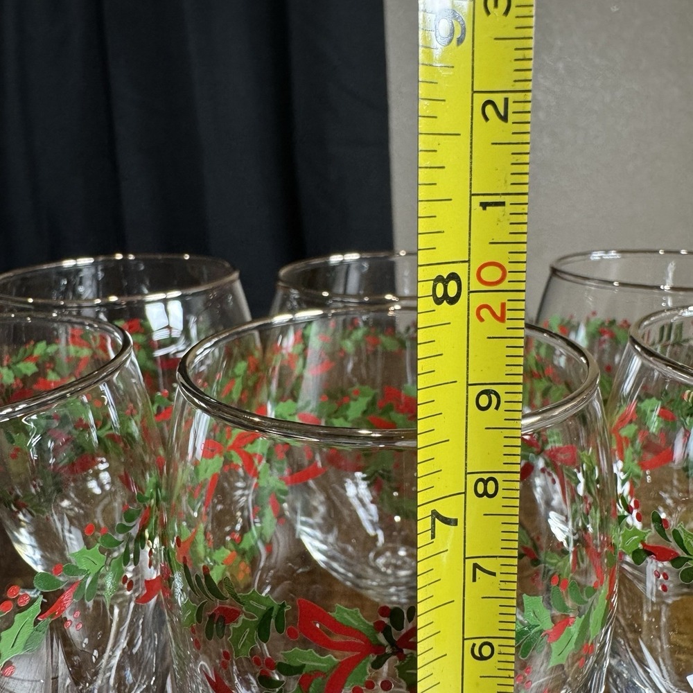 Set of 6 Vintage Libbey Christmas Wreaths Holly Berry Bow Wine Glasses HTF RARE - Picture 6 of 7